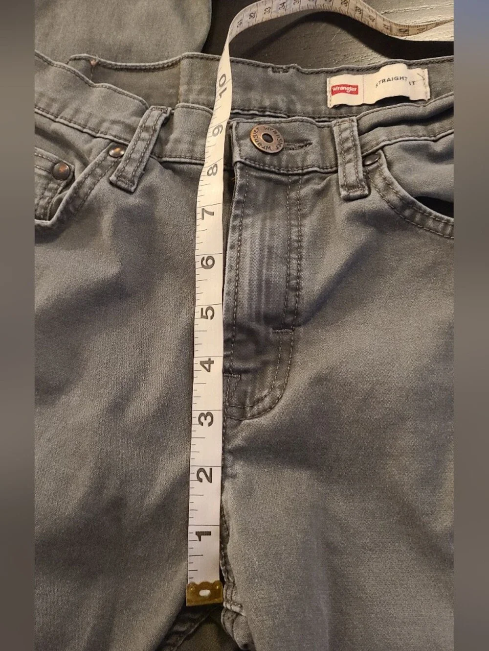 Wrangler Free to Stretch Straight Fit Grey Jeans, 29 X 30